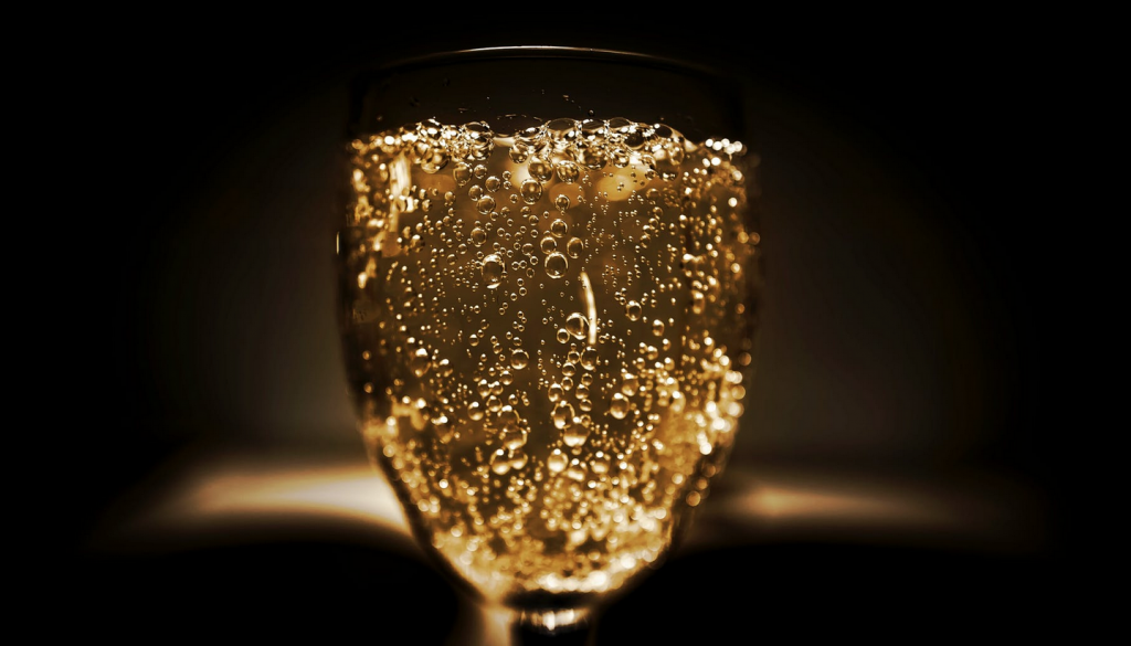 A fine Anglo-French affair: the creation of Champagne
